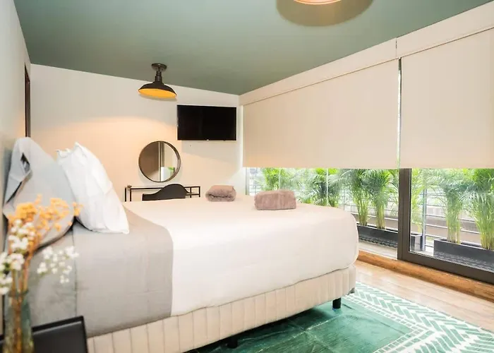 Stylish 2br-2ba Near Plaza De Toros Apartment *