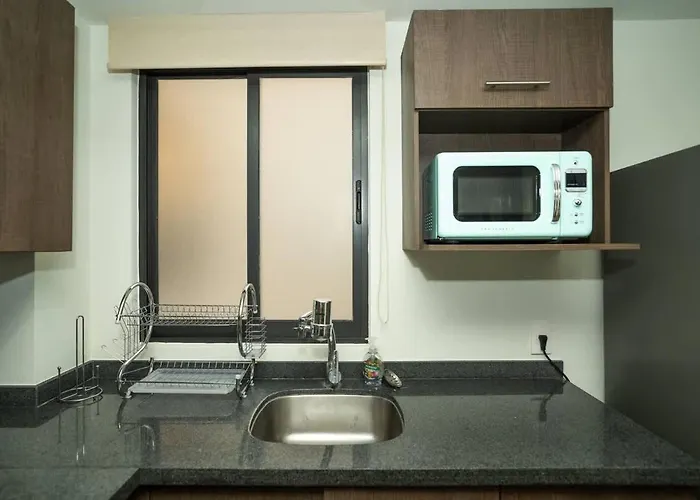 Stylish 2br-2ba Near Plaza De Toros